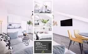 nestup - Zentrales Apartment mit Boxspringbetten, Smart-TV und ausgestatteter Küche